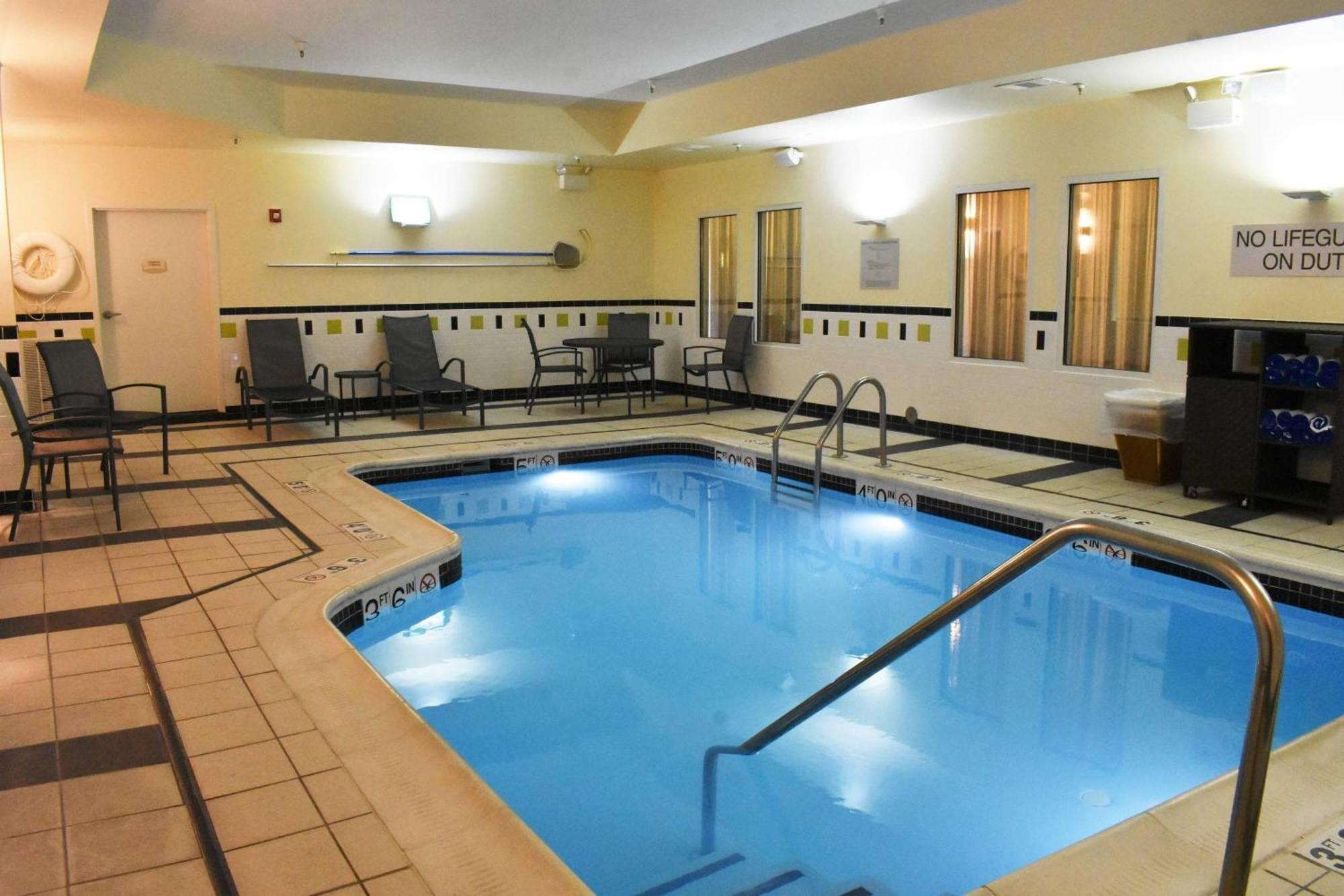 Fairfield Inn And Suites By Marriott Strasburg Shenandoah Valley Bagian luar foto