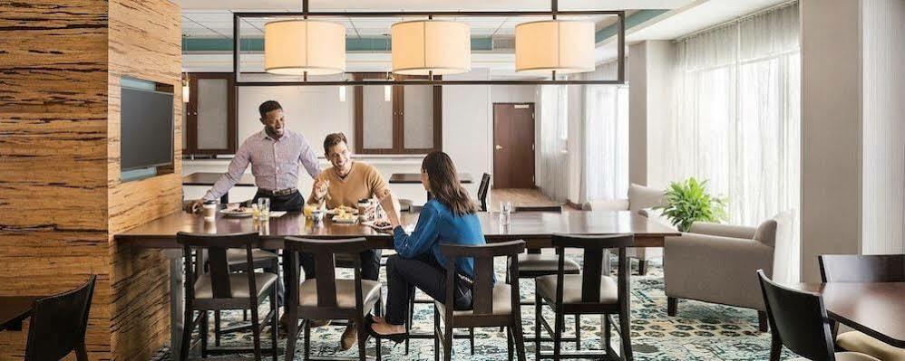 Fairfield Inn And Suites By Marriott Strasburg Shenandoah Valley Bagian luar foto