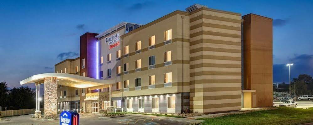 Fairfield Inn And Suites By Marriott Strasburg Shenandoah Valley Bagian luar foto